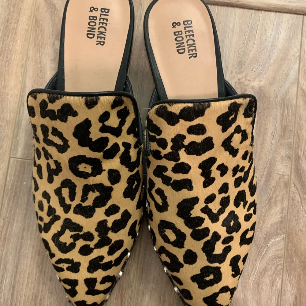 Leopard print slides